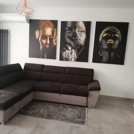 Apartament Rebel Everyday Mamaia Nord 아파트 *