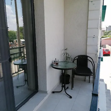 Apartament Rebel Everyday Mamaia Nord 아파트 Năvodari